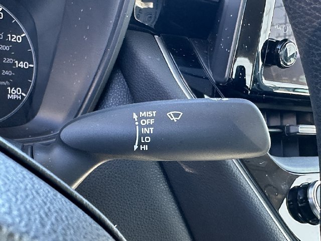 Used 2023  Toyota LE image 27