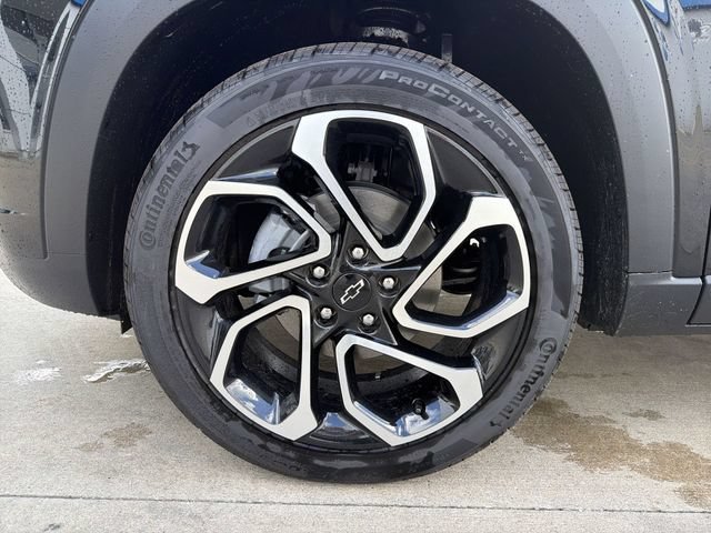 New 2026 Mosaic Black Metallic Chevrolet 2RS image 11