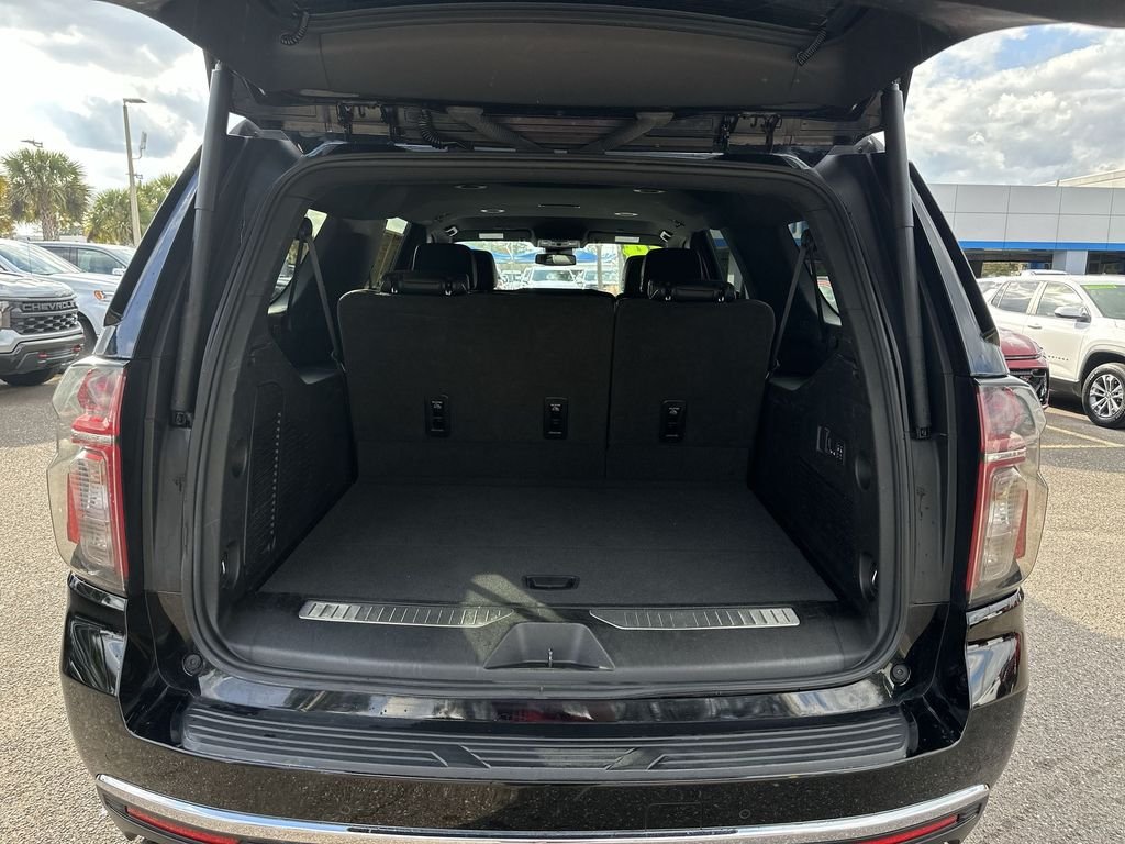 Used 2024 Black Chevrolet Premier image 24