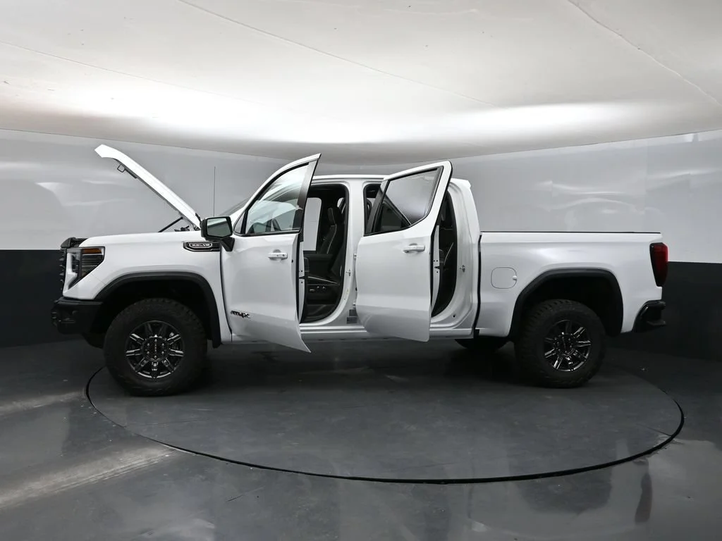 2026 GMC Sierra 1500 AT4X - Photo 45