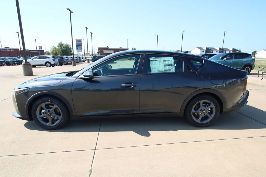 New 2026 Gray Kia  image 15