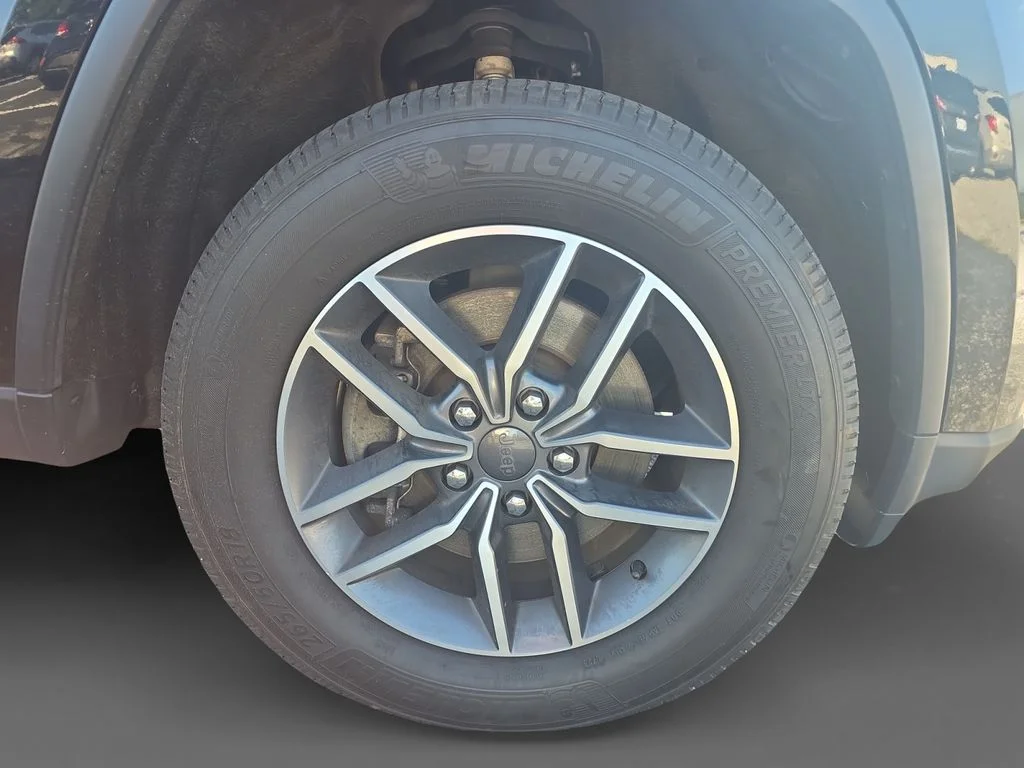 Used 2021 Black Jeep Limited image 10