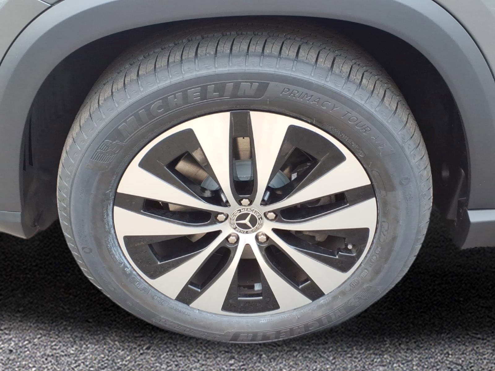 Certified Used 2024 Selenite Grey Metallic Mercedes-Benz GLE 350 4MATIC® SUV image 9