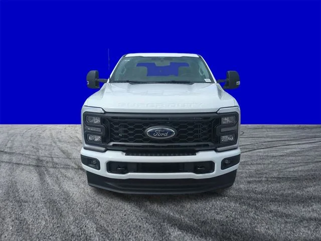 2026 Ford F-250 Super Duty XL - Photo 9