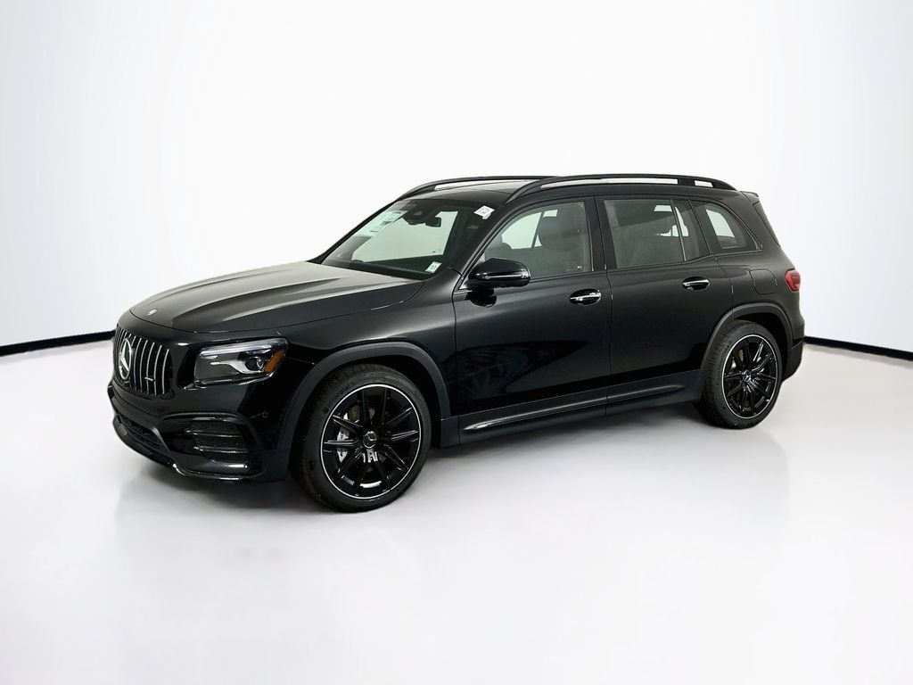 2026 Mercedes-Benz GLB AMG GLB 35 - Photo 2