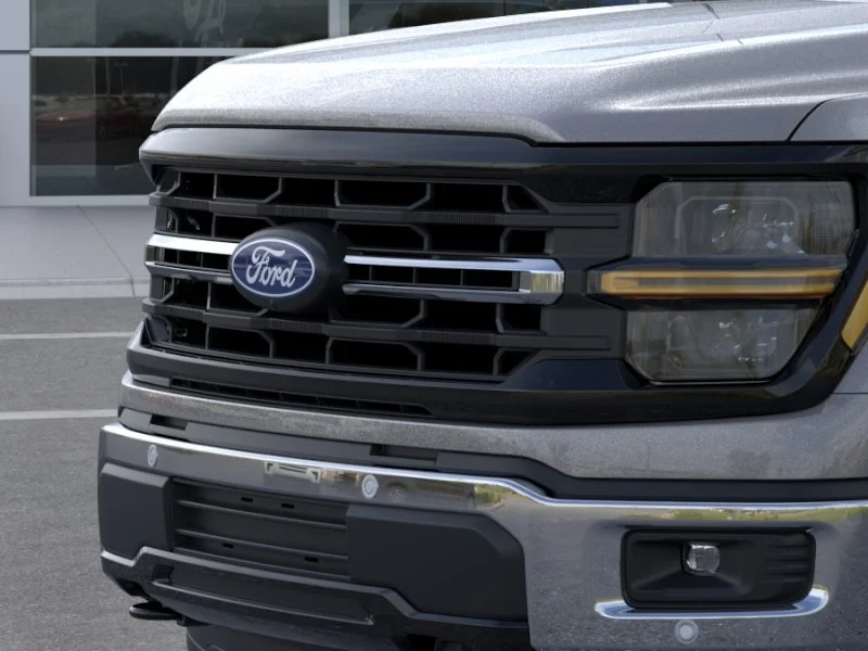 New 2026 Carbonized Gray Metallic Ford XLT image 17