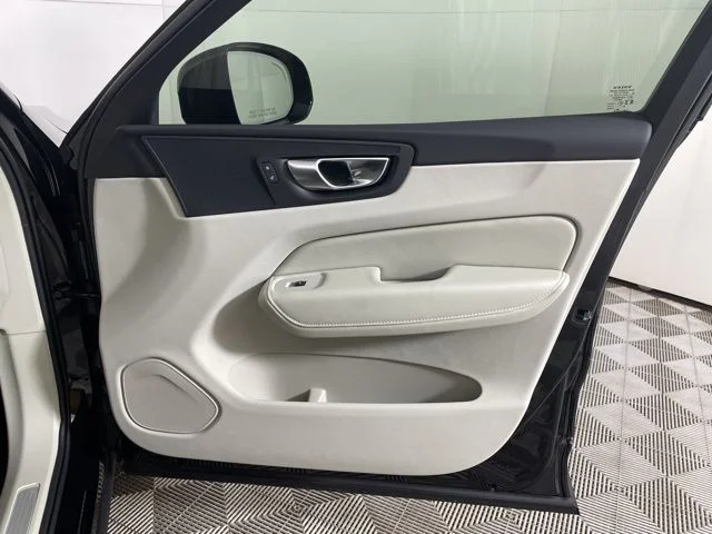 Certified Used 2025 Black Volvo T8 Plus image 39