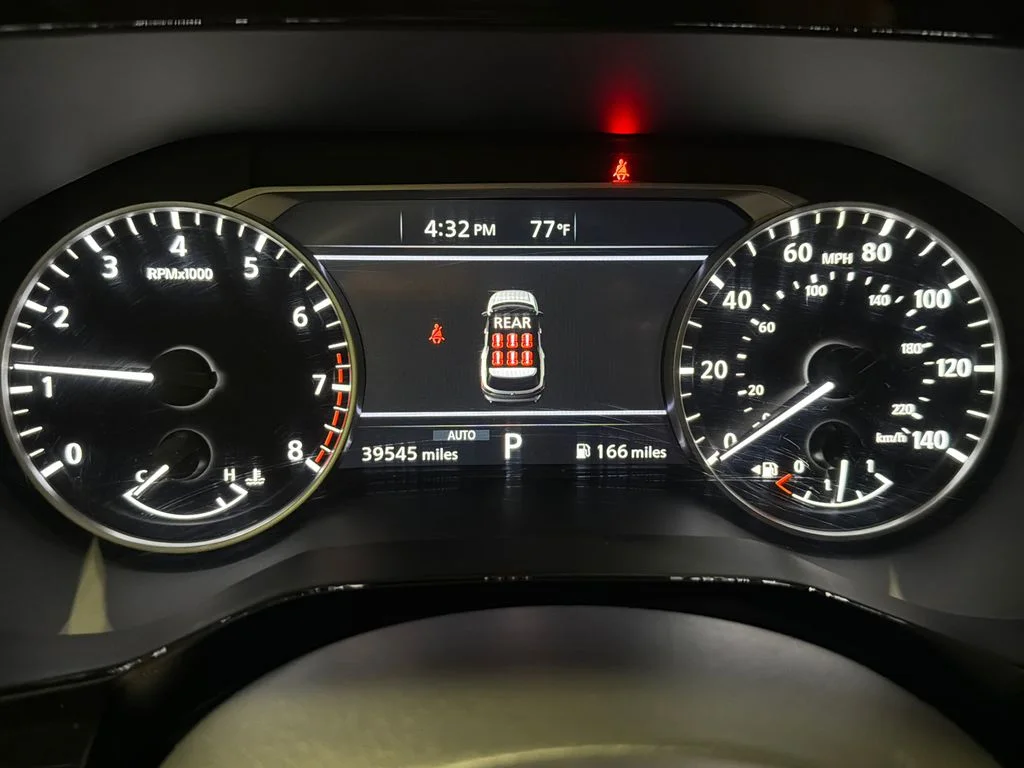 Used 2025 Glacier White Nissan SV image 20