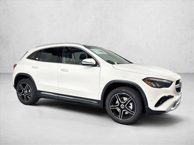 New 2026 Polar White Mercedes-Benz GLA 250 image 33