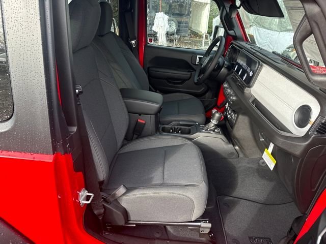 New 2026 Firecracker Red Clear-Coat Exterior Paint Jeep Sport S image 9