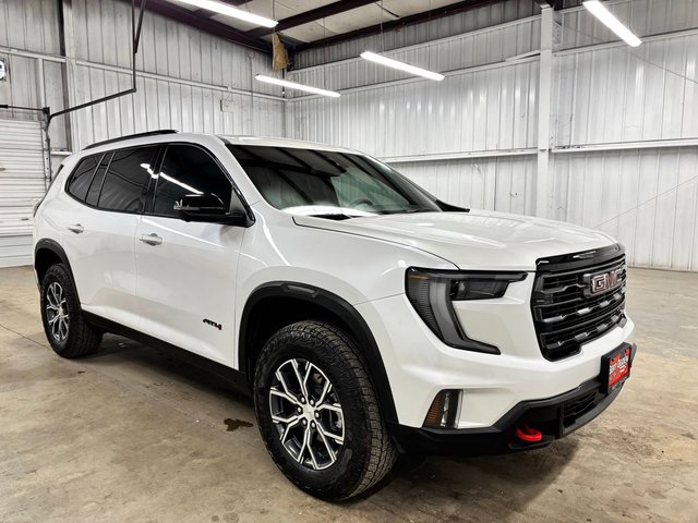 2025 GMC Acadia AT4