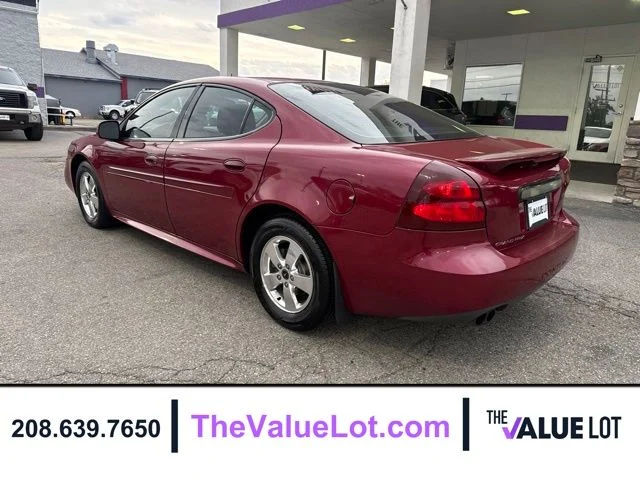 Used 2005 Red Pontiac GT image 6