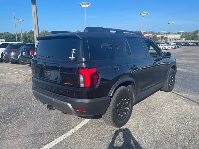 Used 2026 Blackout Honda TrailSport Elite Blackout image 4