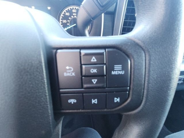 Used 2022 Gray Ford XLT image 31