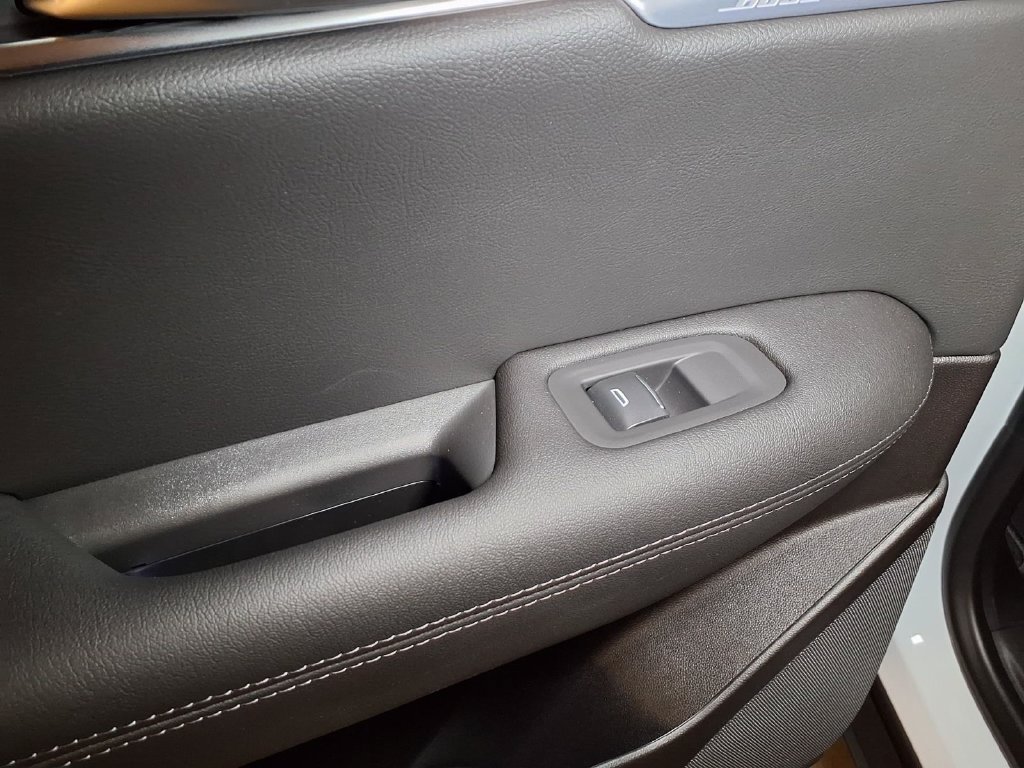2026 Cadillac XT5 Premium Luxury - Photo 12