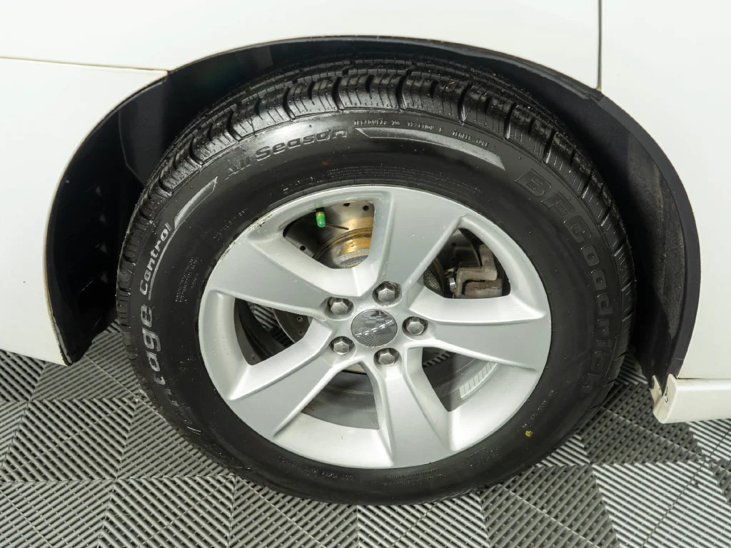 2014 Dodge Charger SE - Photo 27
