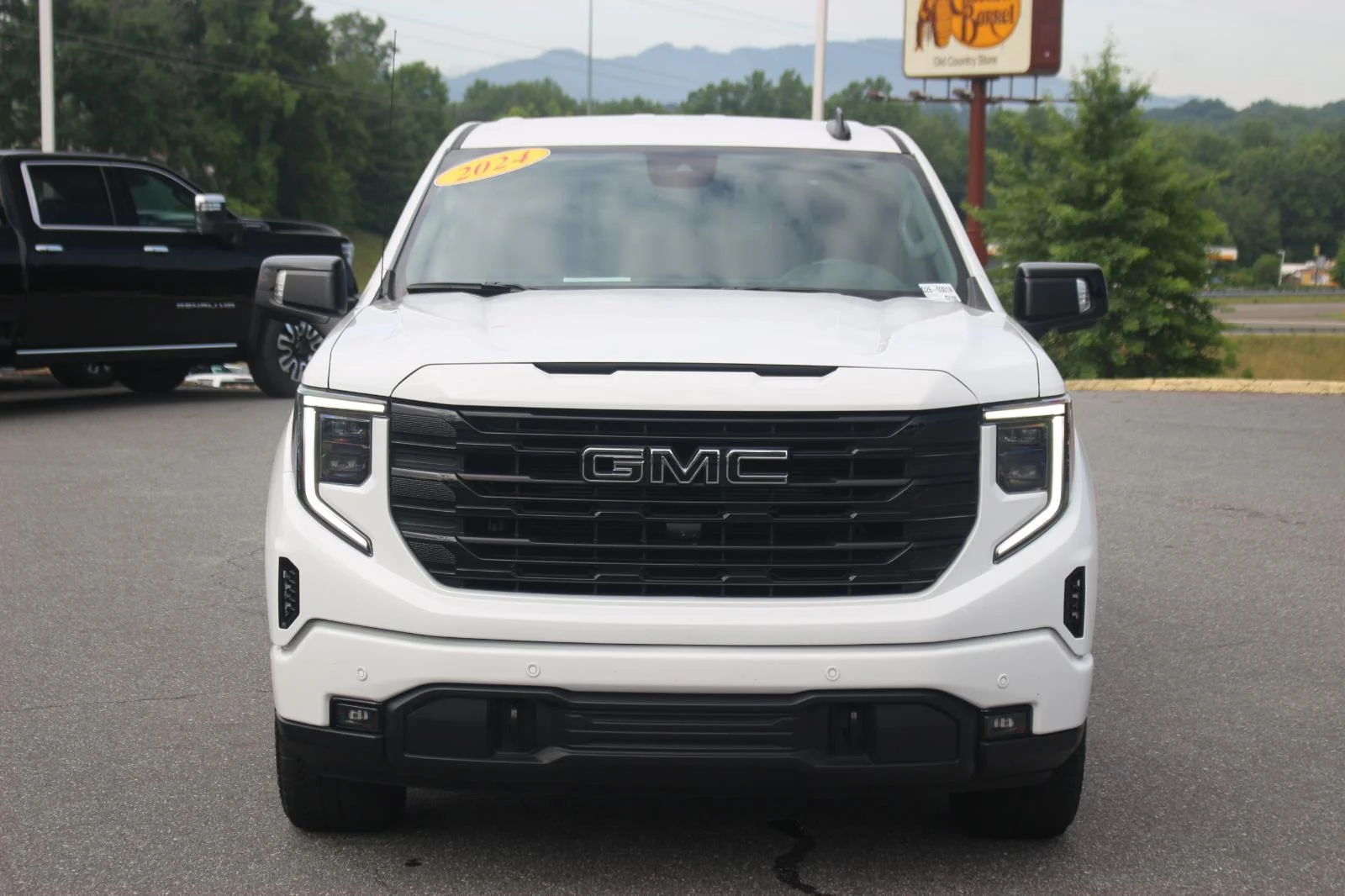 Used 2024 Summit White GMC Elevation image 2