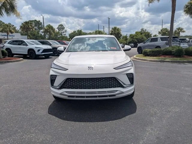 New 2026 White Frost Tricoat Buick Avenir image 8