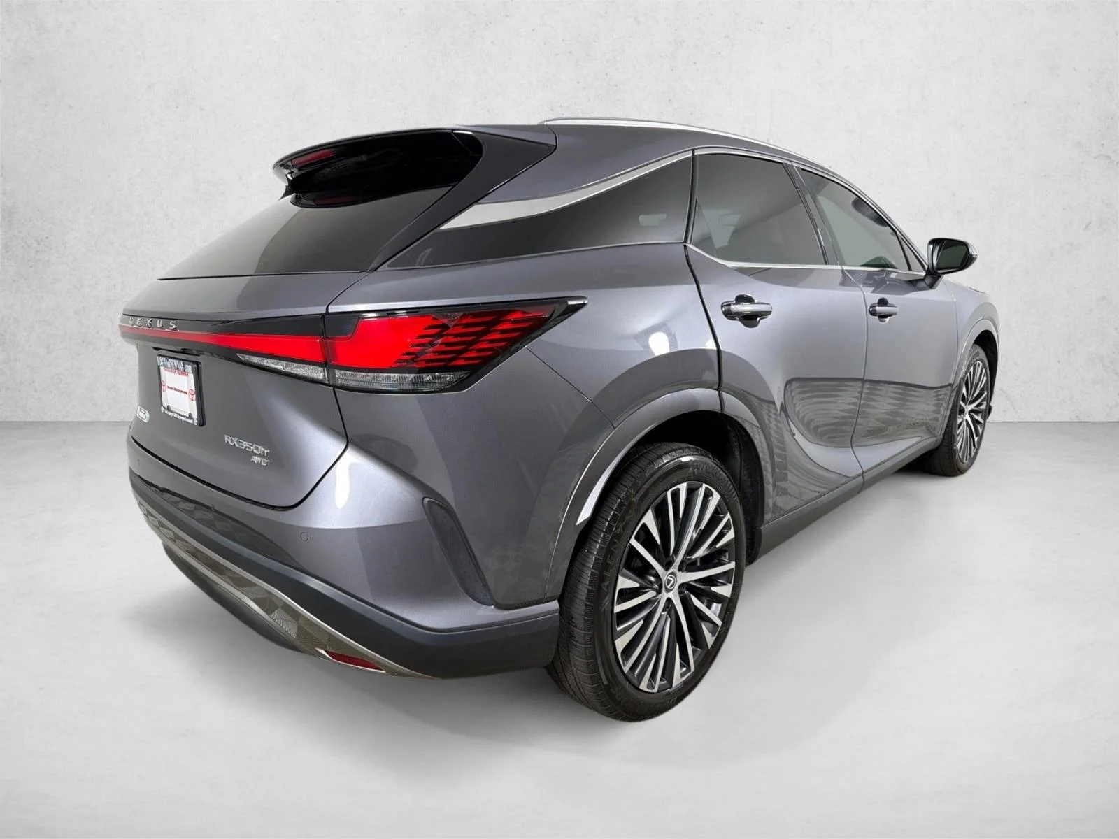 Used 2023 White Lexus RX 350h image 5