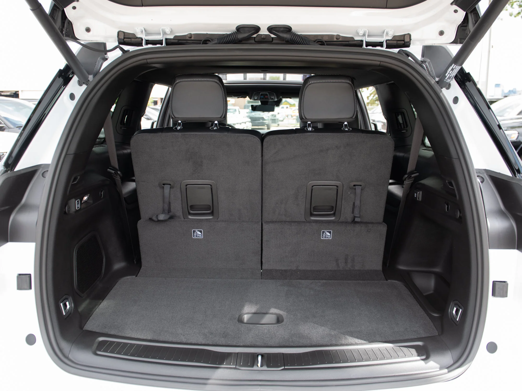 New 2026 White Jeep Limited Reserve* image 26