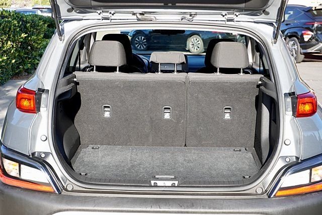 Used 2023 Gray Hyundai SEL image 12