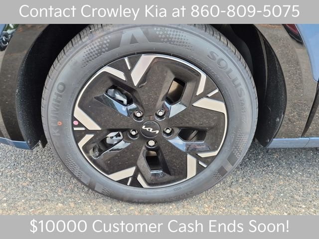 New 2026 Mineral Blue Kia WIND image 8