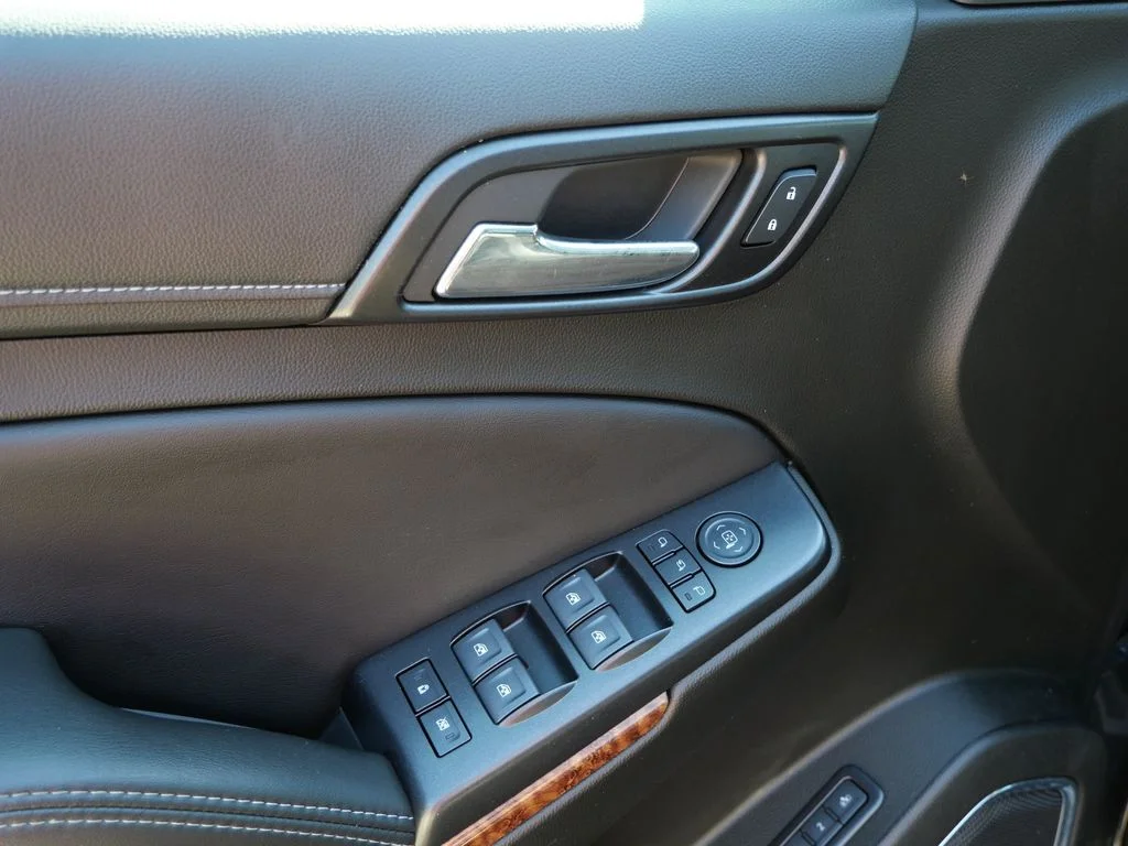 Certified Used 2018 Black Chevrolet Premier image 22