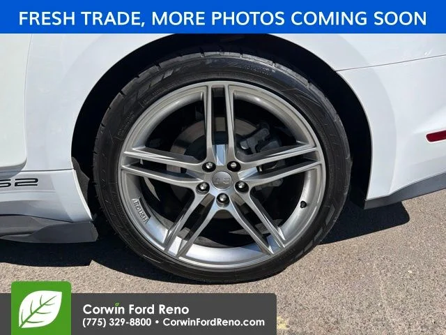 Used 2015 Oxford White Ford GT Premium image 17