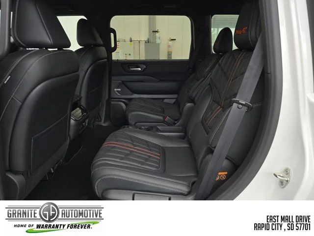2026 Nissan Armada PRO-4X - Photo 10