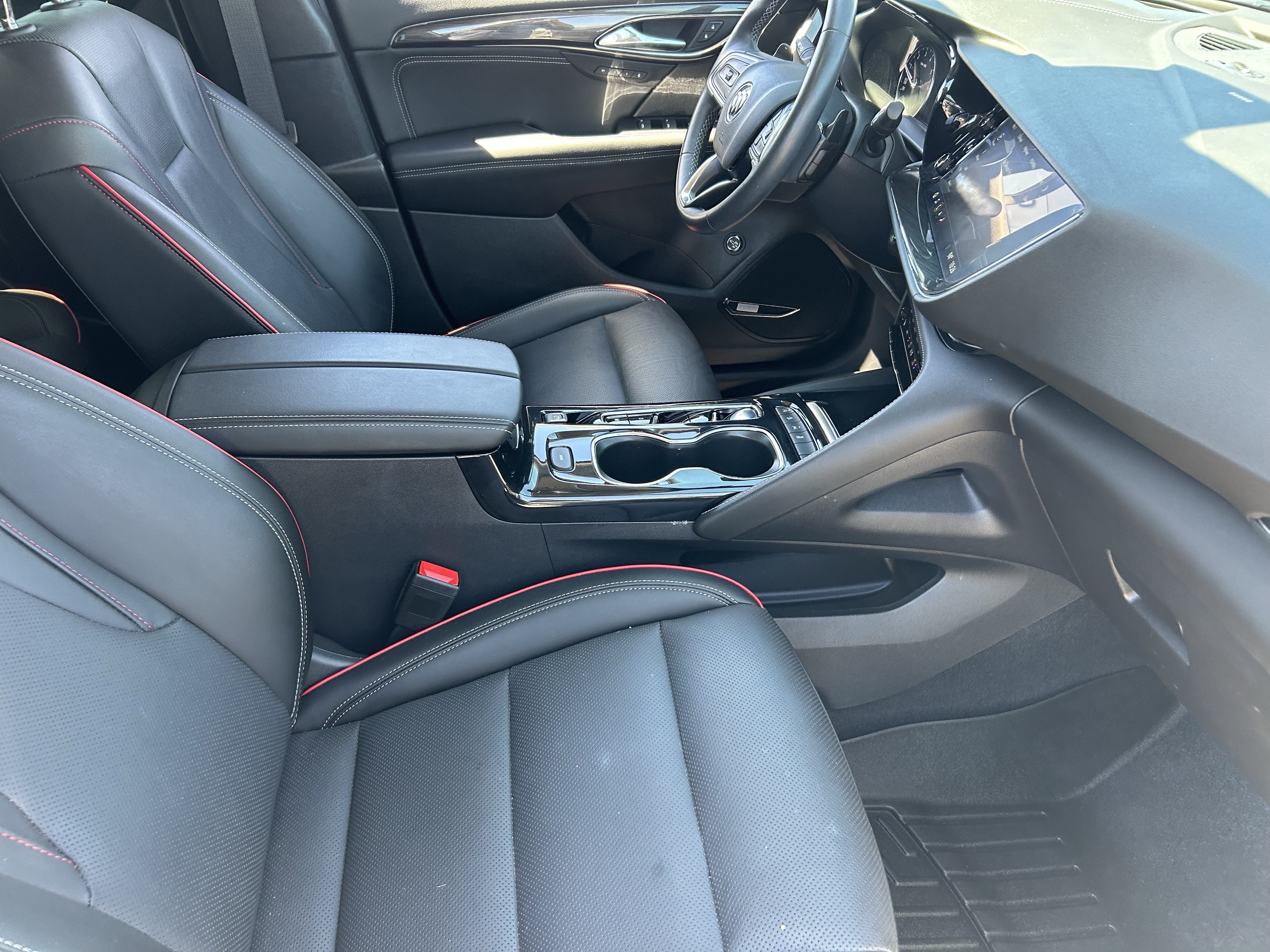 2022 Buick Envision Essence - Photo 14