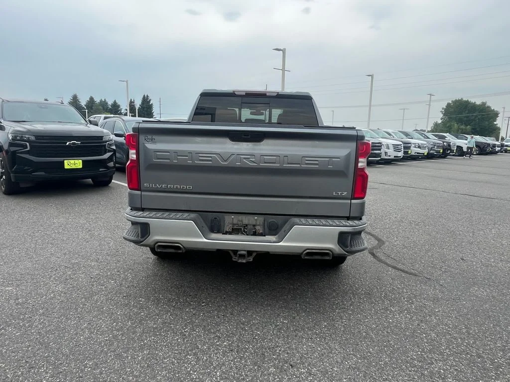 Used 2020 Gray Chevrolet LTZ image 3