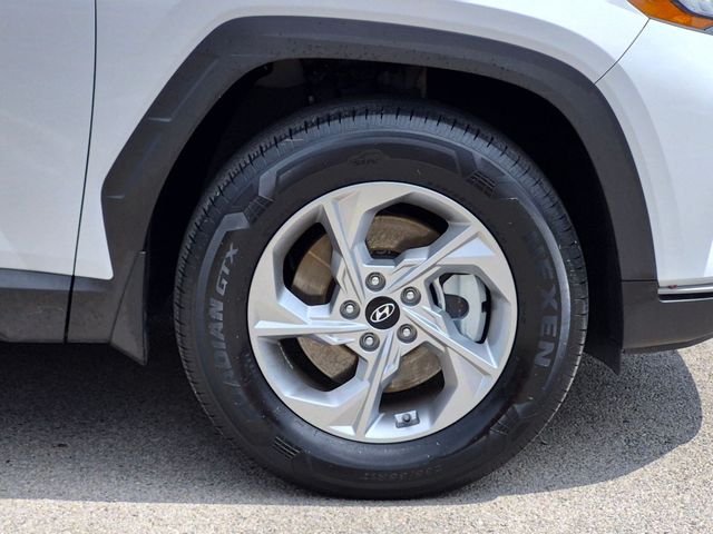 2022 Hyundai Tucson SE - Photo 9