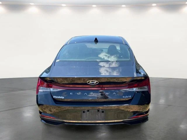 Used 2023 Black Hyundai Limited image 14