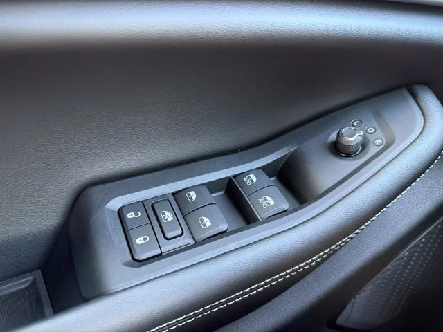 New 2026 Black Jeep Altitude image 23