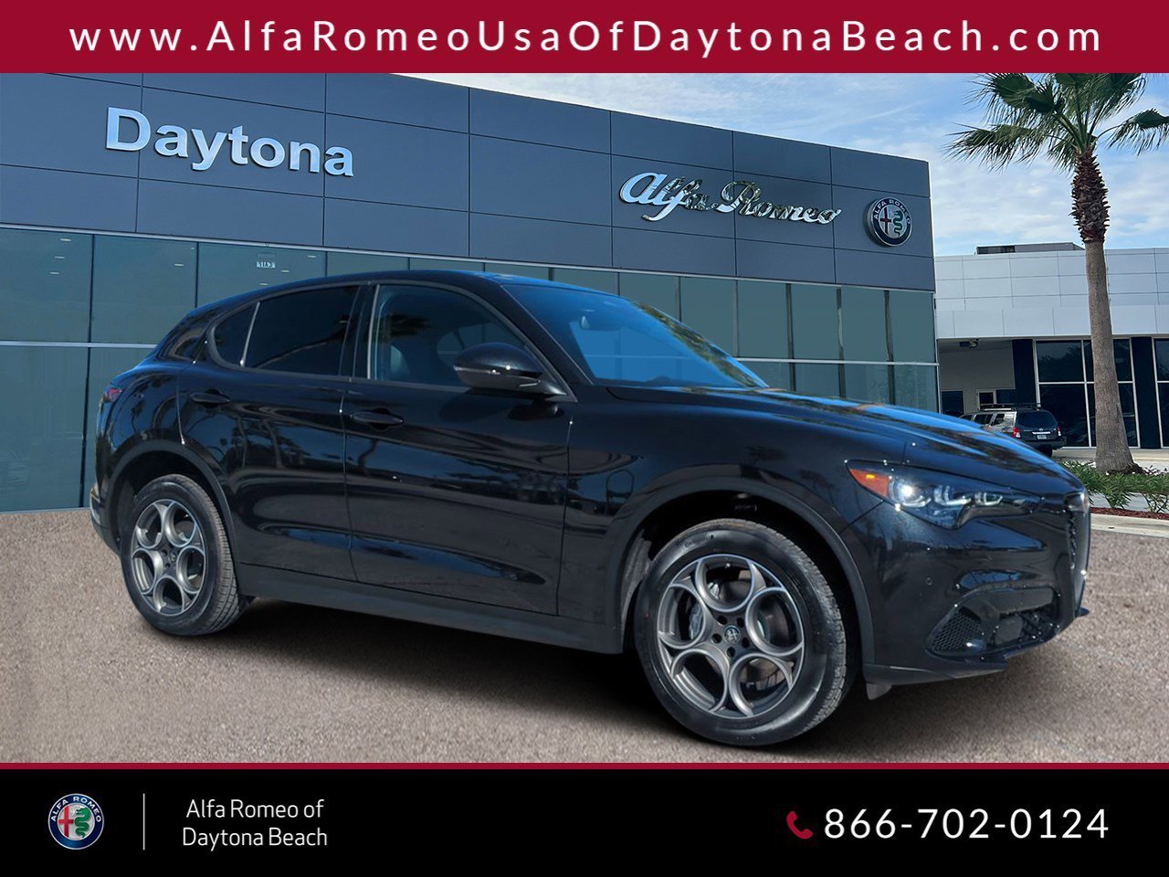 2025 Alfa Romeo Stelvio Stelvio AWD's photo