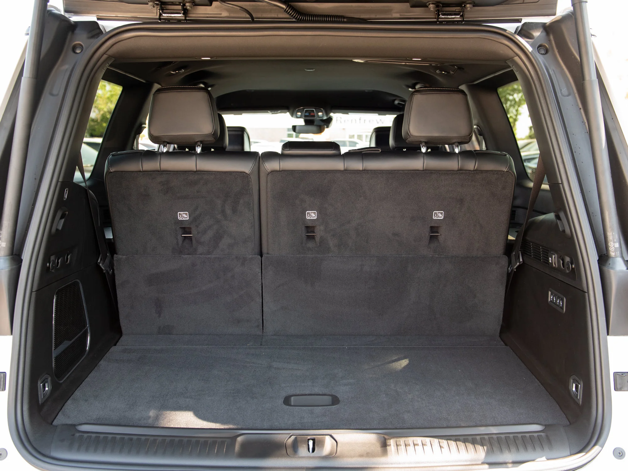 New 2026 White Jeep Limited Altitude* image 26