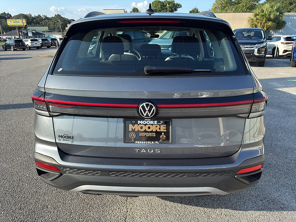 Certified Used 2025 Platinum Gray Metallic Volkswagen S FWD image 7