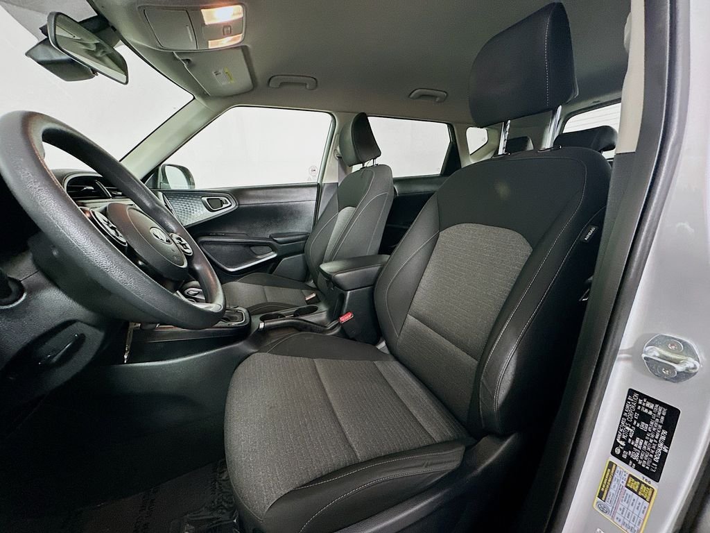 Used 2021 Sparkling Silver Kia S image 20