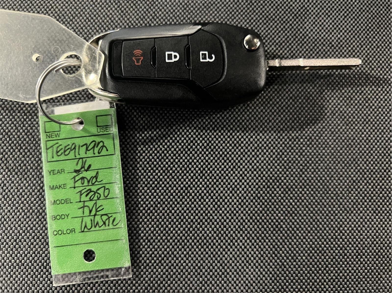 New 2026 Oxford White Ford XL image 87