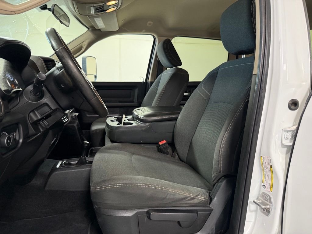 Used 2019 White Ram Tradesman image 9