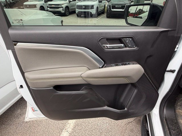 Used 2024 White Chevrolet ZR2 image 7