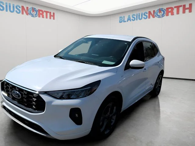 Used 2023 White Ford ST-Line Select image 1
