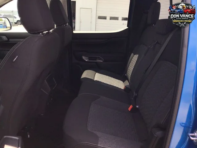 Used 2024 Blue Ford XLT image 24