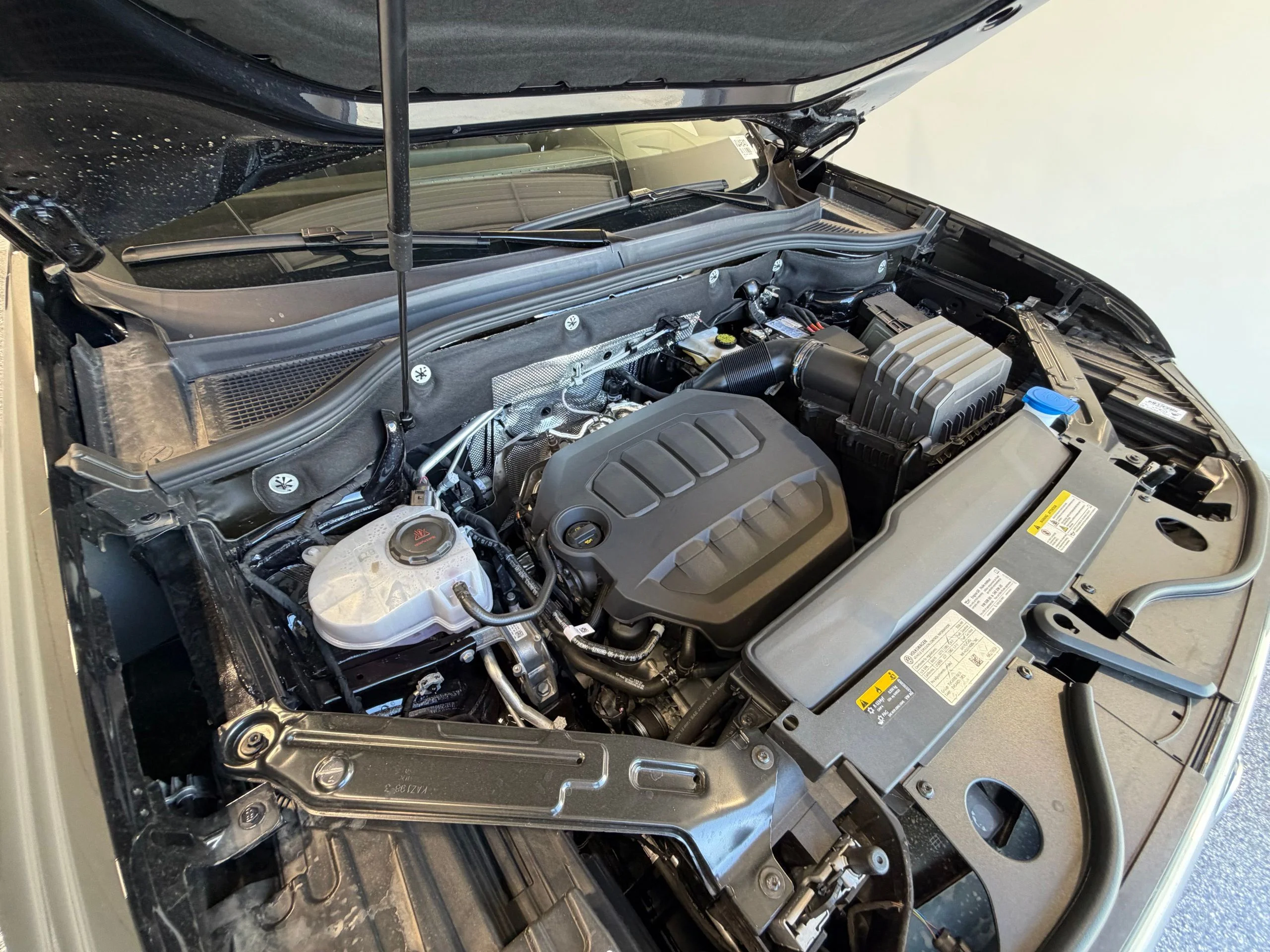 2026 Volkswagen Atlas Cross Sport SEL R-LINE - Photo 46