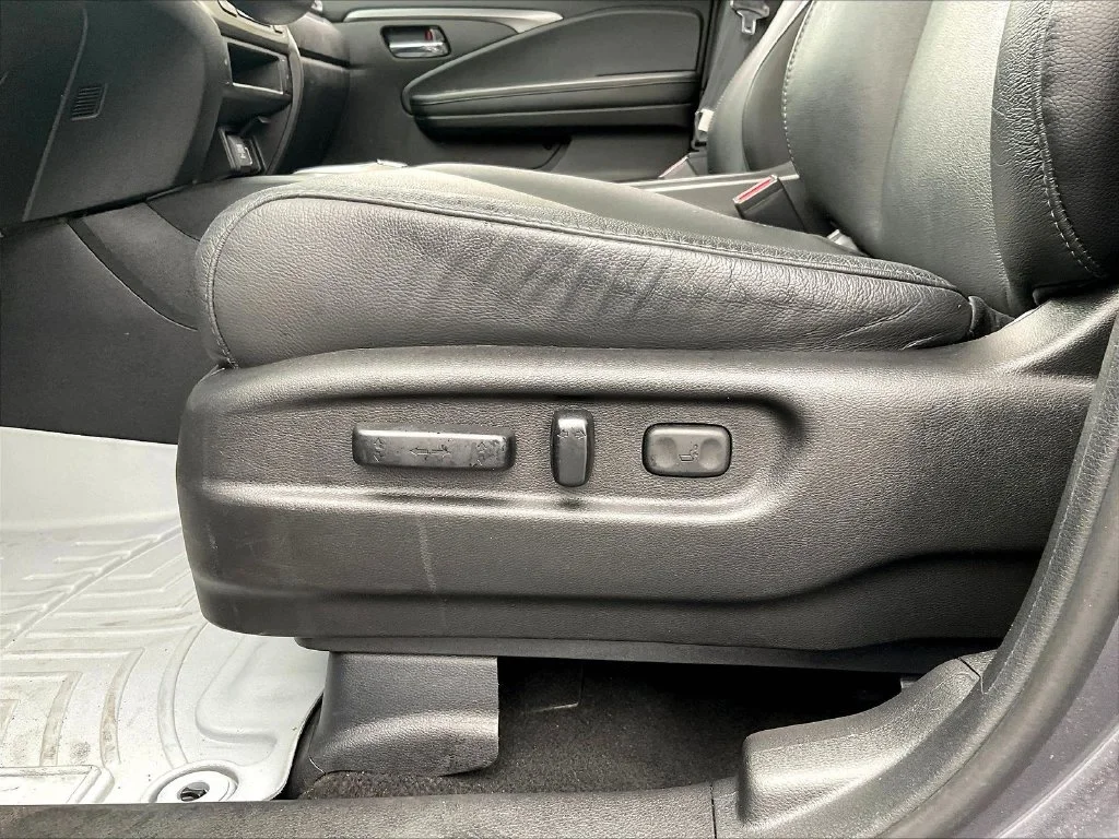 Used 2022  Honda Special Edition image 40