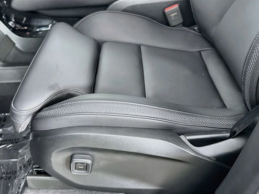 Used 2025 Gray Volvo Twin Motor Plus image 20