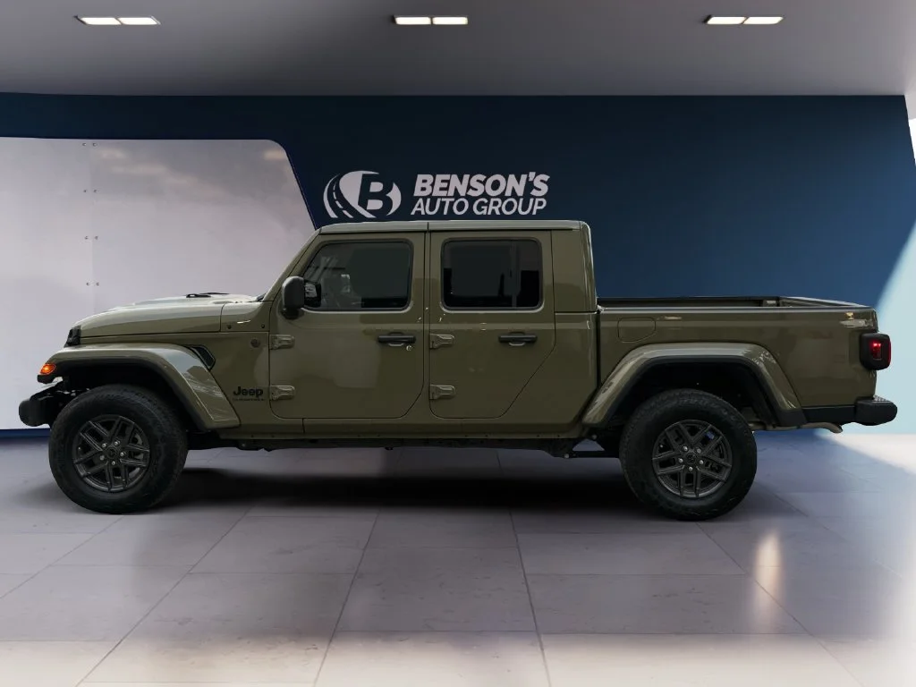 New 2026 Green Jeep Sport S image 2