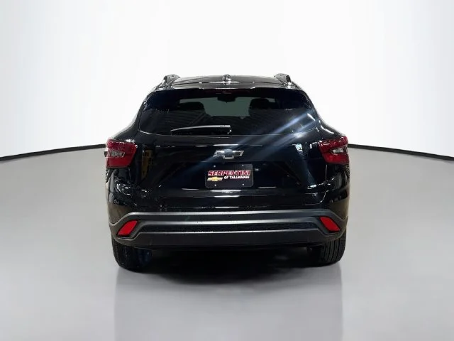 2026 Chevrolet Trax LT - Photo 9