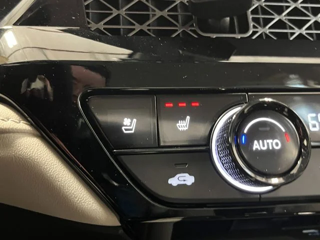 New 2026 Platinum White Pearl Honda Touring image 20