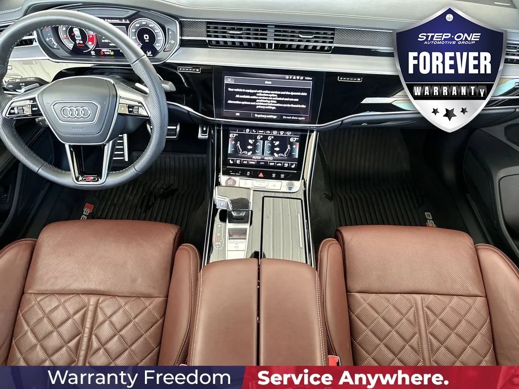 Used 2024  Audi 4.0T image 17